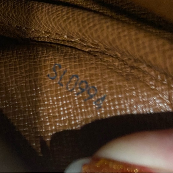 Authentic Louis Vuitton Cartouchiere MM shoulder bag - Picture 13 of 13